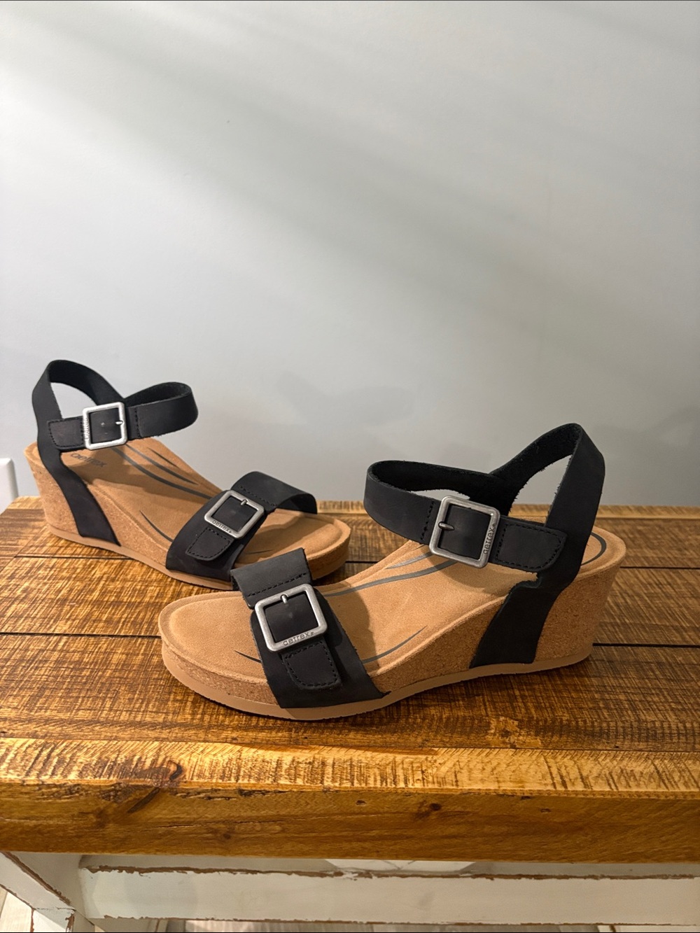 Aetrex Black and Tan Velcro Buckle Wedge Sandals